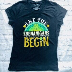 NWOT Junior’s XLarge Wound Up SS St Patrick’s Day Graphic TShirt